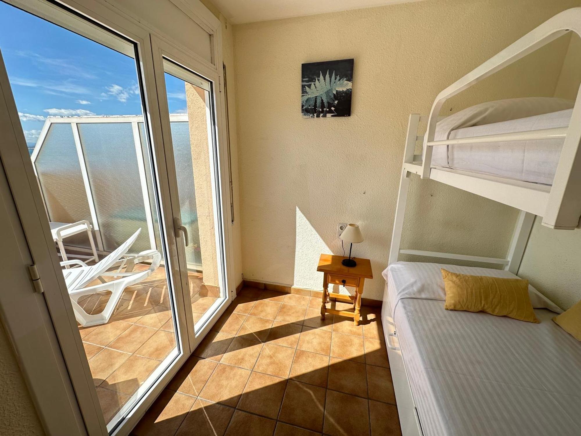 Agi Solimar Atico Apartament