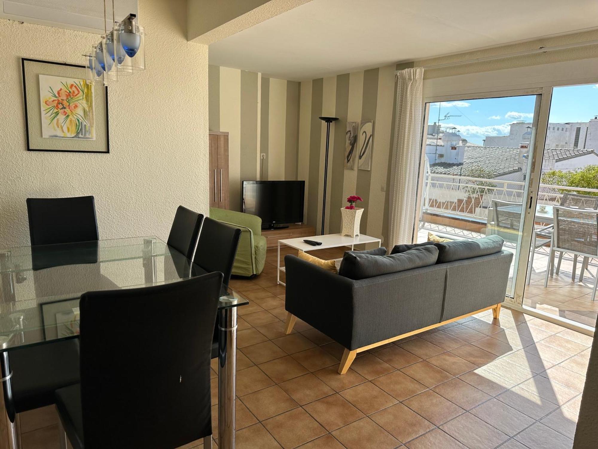 Agi Solimar Atico Apartament